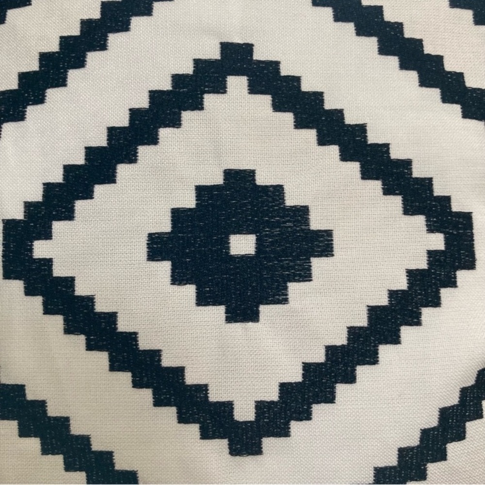 Throw Pillow 18 x 18” Embroidered Black and White Diamond Design NWT - Picture 6 of 12